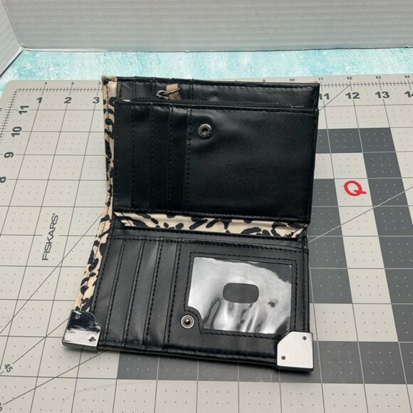 Jessica Simpson Beige Card Holder - Picture 2 of 9